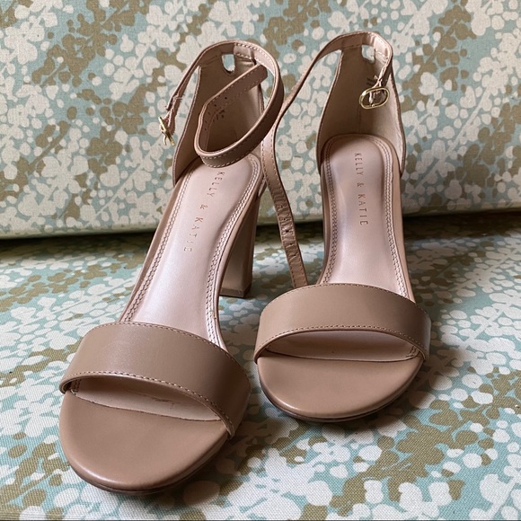 Katie & Kelly Hailee Sandals, size 7.5 - Picture 2 of 6